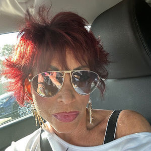 Meet your Posher, Wendy